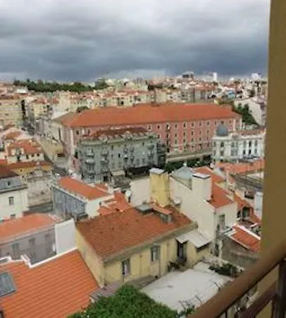 Avec Terrasse Ensoleillee Au Coeur De Lisbonne * Lisboa